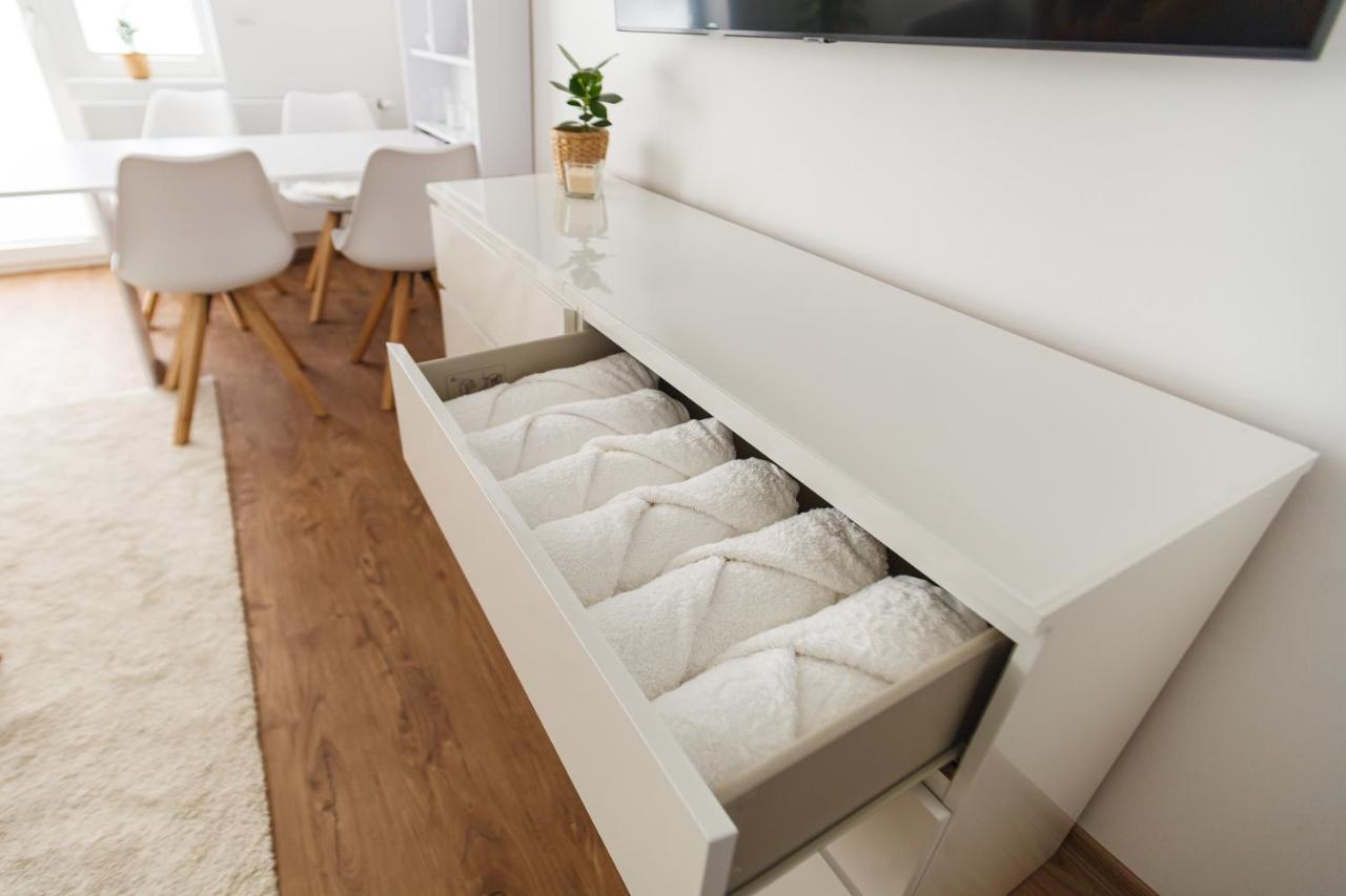 Design Apartment / 2 Room / Central / Contactless Check-In Hannover Ngoại thất bức ảnh